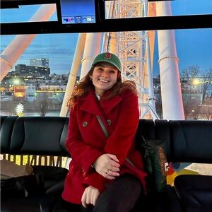 Meet your Posher, Abigail